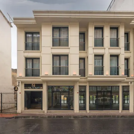 KA Hotel & Suites
