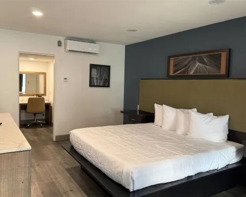 DTLV, a Baymont by Wyndham Hotels near Container Park