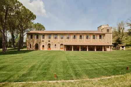 Una Hotels Monterufoli Wine Country Отели в г. Монтеверди-Мариттимо