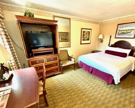 The Maddox Inn Hotels in Accomack County