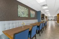 Best Western Plus Isanti - sarapan