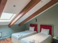 Capital City Hotel Hotels near Nizami St