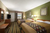 Super 8 by Wyndham Meridian