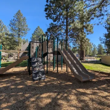 Mt Bachelor Village 331 B 1 Bedroom Condo