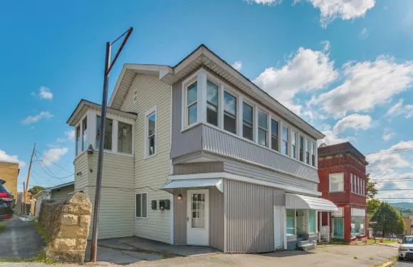 距黑莫沙農14英里！寵物友好的公寓