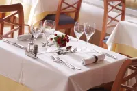 Invisa Hotel la Cala - Breakfast