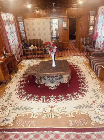 The Apollo 11 Heritage Luxury Houseboat