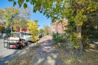 Heart of St Louis! Walkable Soulard Apt w/ Loft - Condos