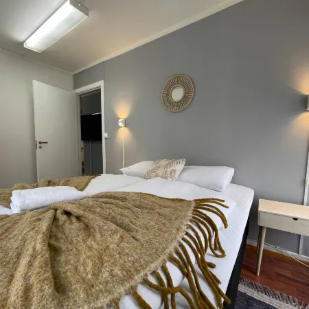 Stavanger BnB 15 – Central Apartment with Private Sauna & Billiards