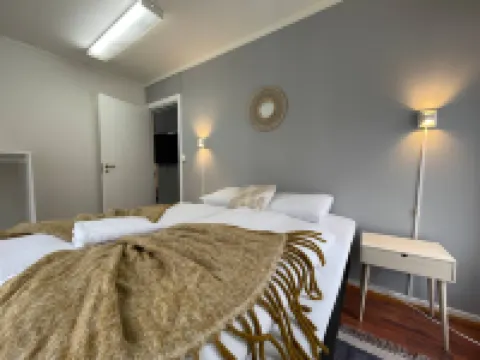 Stavanger BnB 15 – Central Apartment with Private Sauna & Billiards