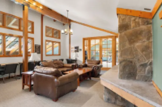 マウンテン サイド コンドミニアムズ 152, ビルディング H フリスコのホテル