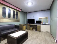 Chilgok G Hotels near Dodeogam Hermitage