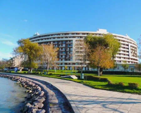 Club218 Wellness Apartments Hotels in Siofoki