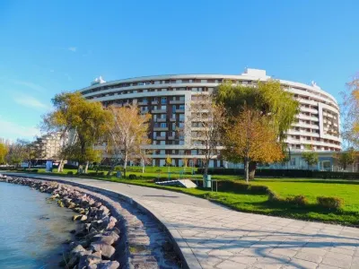 Club218 Wellness Apartments Hotel di 