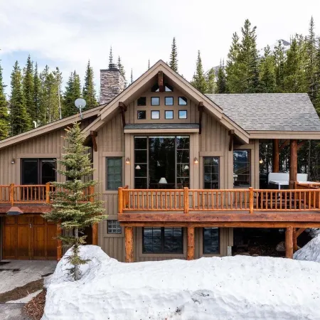 6 Mountain Home Road 4 Bedroom Home by Moonlight Basin Lodging