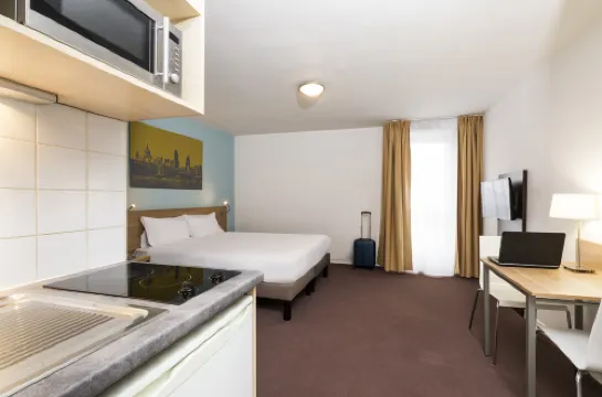 Aparthotel Adagio Access Paris Clamart クラマールのホテル