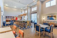 Hampton Inn & Suites Parkersburg Downtown - spa