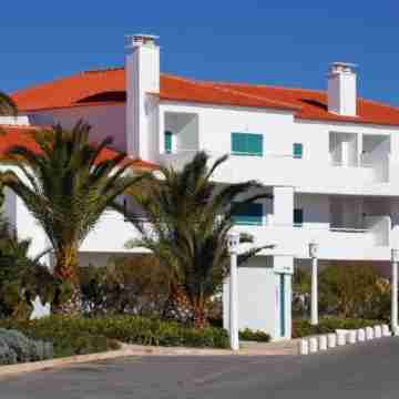 Prainha Village Hotel Exterior