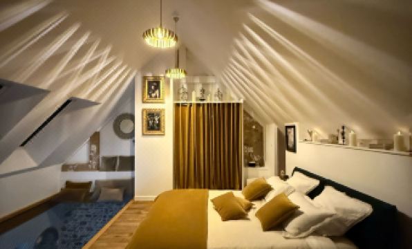 Ecrin de Charme 4 étoiles Jacuzzi privé 2 Pers