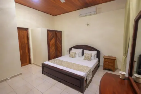 Ayana Beach Garden Отели рядом со станцией Железнодорожная станция Negombo