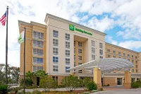 Holiday Inn & Suites ORANGE PARK - WELLS RD. by IHG