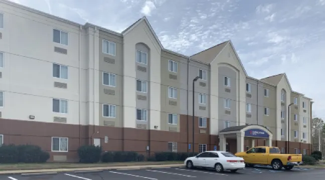 Candlewood Suites PEARL by IHG