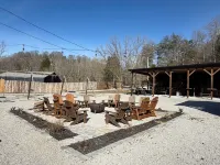 Creek-Front Getaway at Dale Hollow Lake