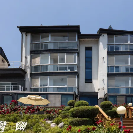 Samcheok Yegrina Pension