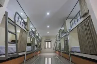 Dormitory Tourism Mirah Banyuwangi - 2-Star