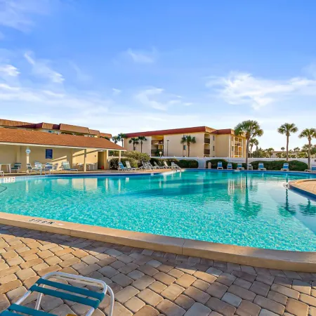 Newly Remodeled Ground-floor Condo W/on-site Pools, 5 hot Tubs, Tennis, AC