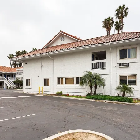 Motel 6 Ventura, CA - Downtown