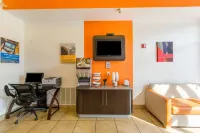 Motel 6 Baraboo, WI - Lake Delton - 2-Star