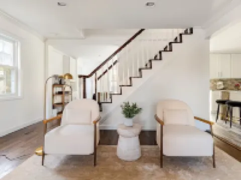 スペーシャス リトリート ウィズ ゲームルーム ノーウォークのホテル