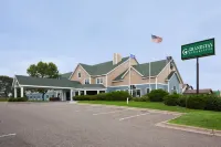 Quality Inn & Suites - Pet-friendly
