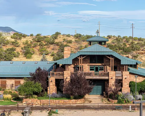 Cougar Ridge Resort Hotels in Wayne County