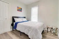 Near Midtown & Medical District! Updated Unit - balcony