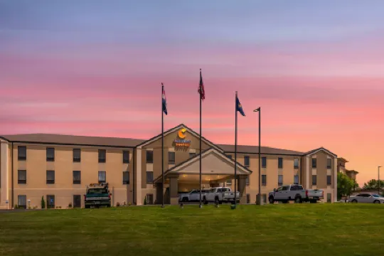 Comfort Suites - Jefferson City