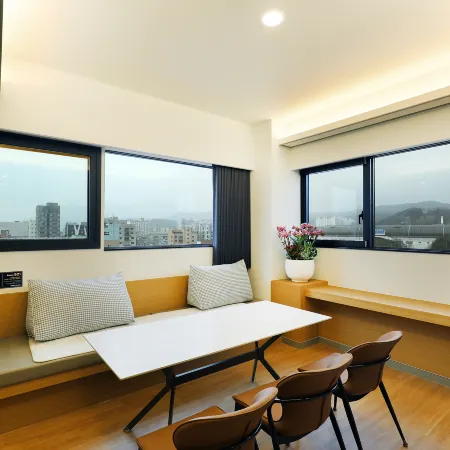 Dongducheon Hotel Hero