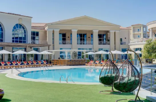 Millennium Lakeview Residence Formerly Copthorne Lakeview Executive Apartments Hotels near Al Maktoum International Airport