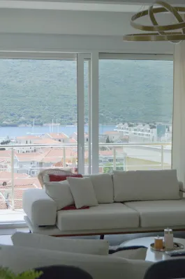Seaside Serenity in Đenovići - Apartments