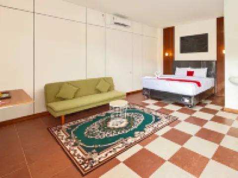 RedDoorz @ Kota Bojonegoro Hotels in Bojonegoro Regency