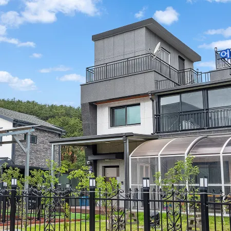 Daebudo Oullim Pool Villa Pension