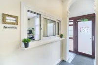 Woodlands Lodge Ilford