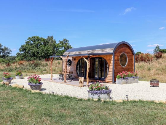 Bugley Pools Hideaway