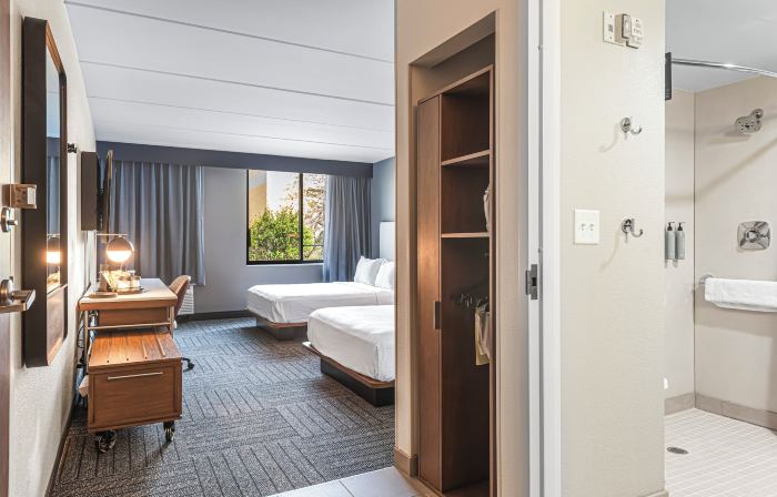 Courtyard Columbus