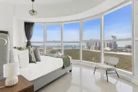 Silkhaus | Marina Bay