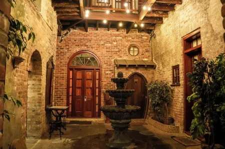 The Olivier House Hotel