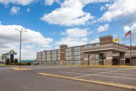 Days Hotel by Wyndham Toms River Jersey Shore