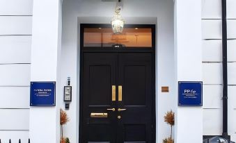 Putera Puteri Residence