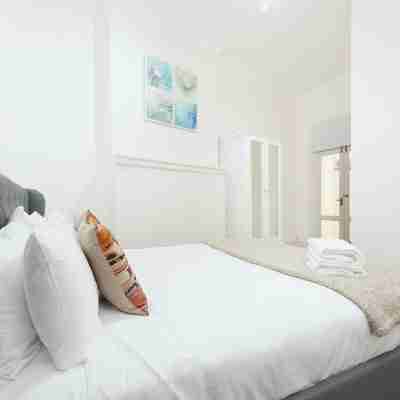 Stunning Sydney Home 1 Rooms